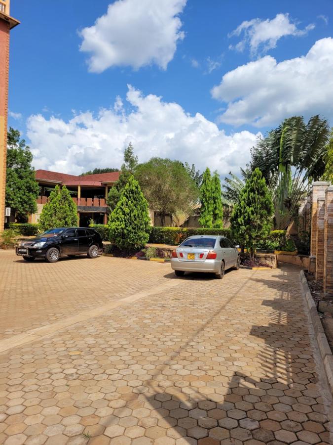 Glory Summit Hotel Hoima Exterior foto