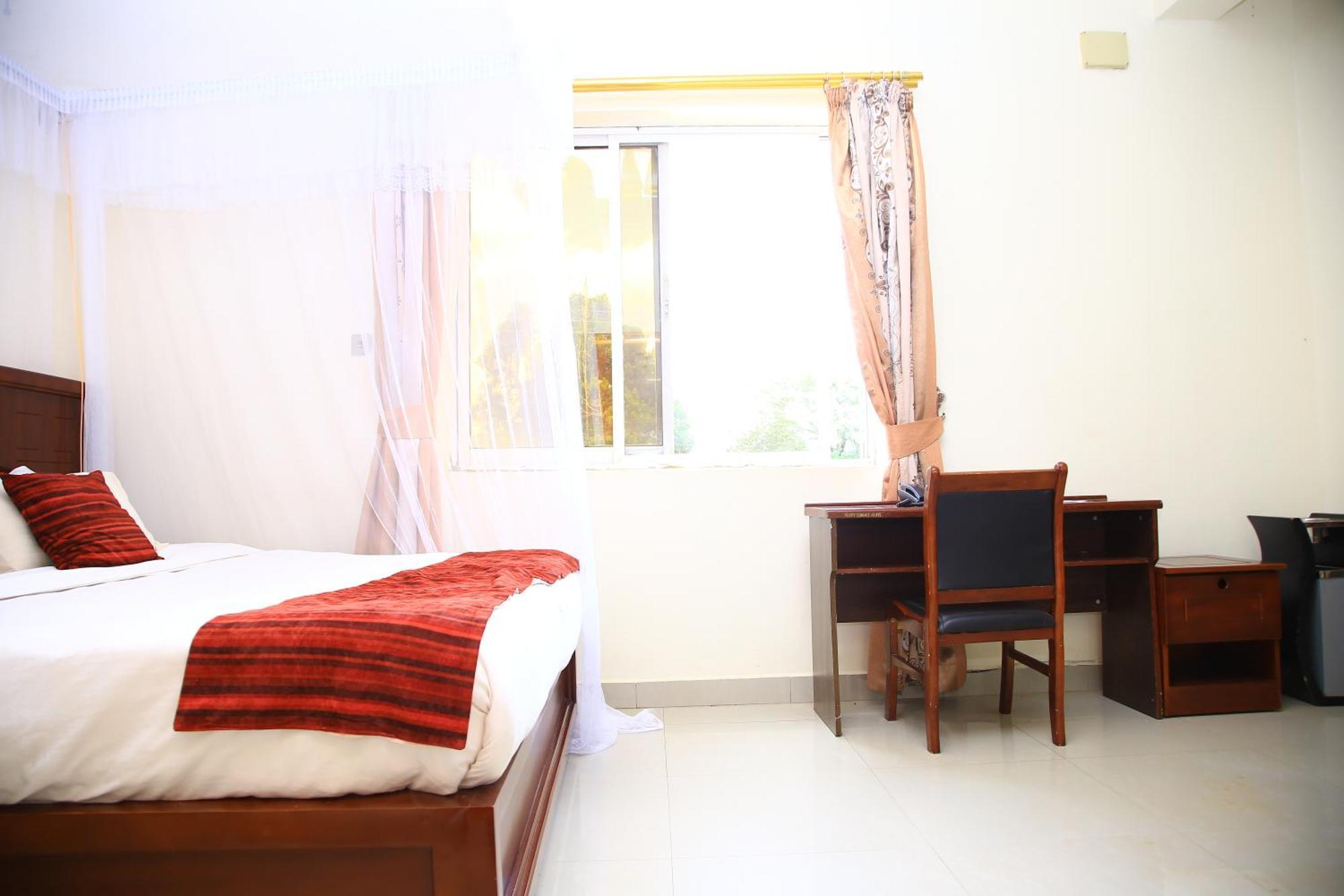 Glory Summit Hotel Hoima Exterior foto