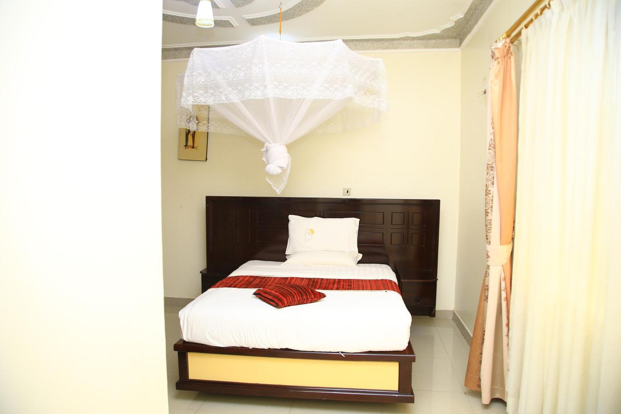 Glory Summit Hotel Hoima Exterior foto