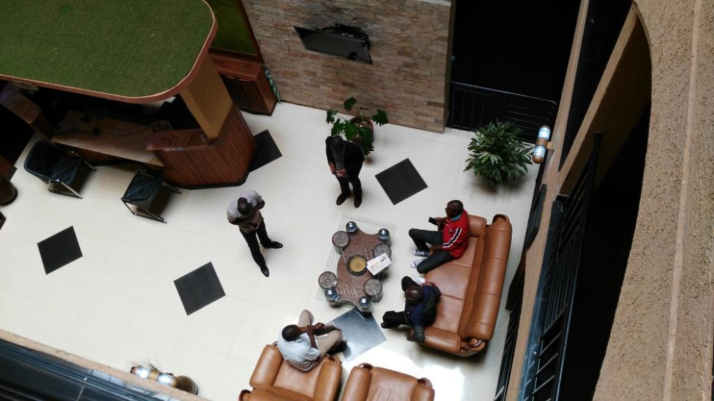 Glory Summit Hotel Hoima Exterior foto